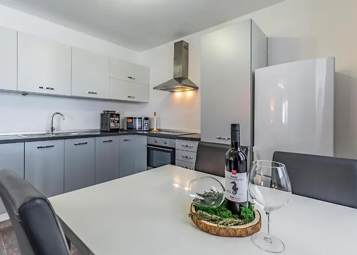 Amazing In With Wifi *