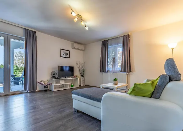 Holiday home Amazing In With Wifi *