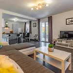 Nyaraló Pet Friendly In Póla